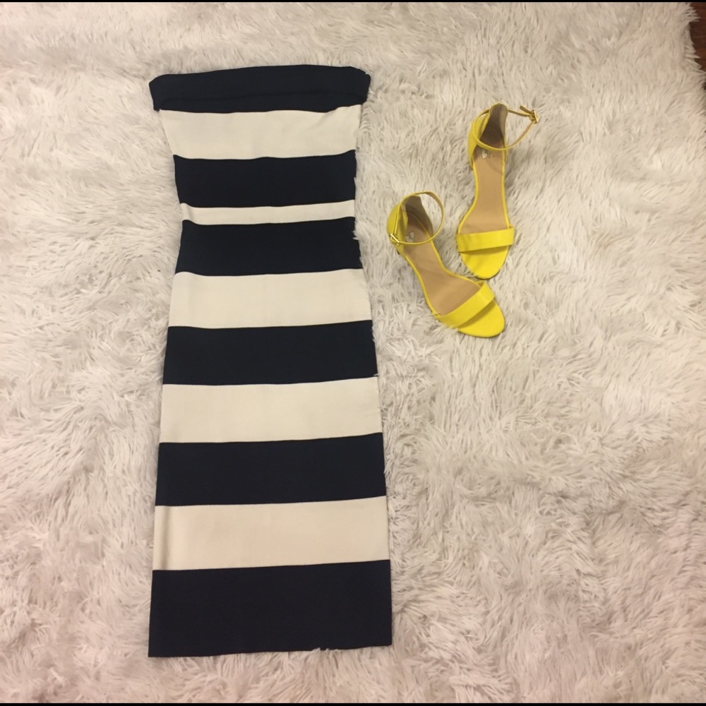 Zara strapless less